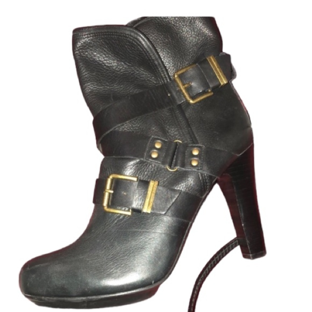 DKNY by Donna Karen size 9 Black genuine leather platform boots